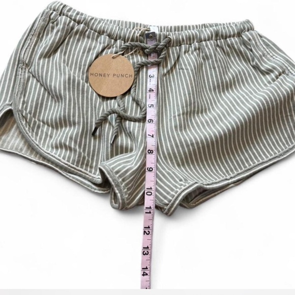 Striped Drawstring Shorts - Picture 13 of 14